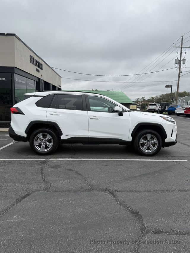 2022 Toyota RAV4 XLE AWD HYBRID W/ADAPTIVE CRUISE, MOONROOF - 23085349 - 10