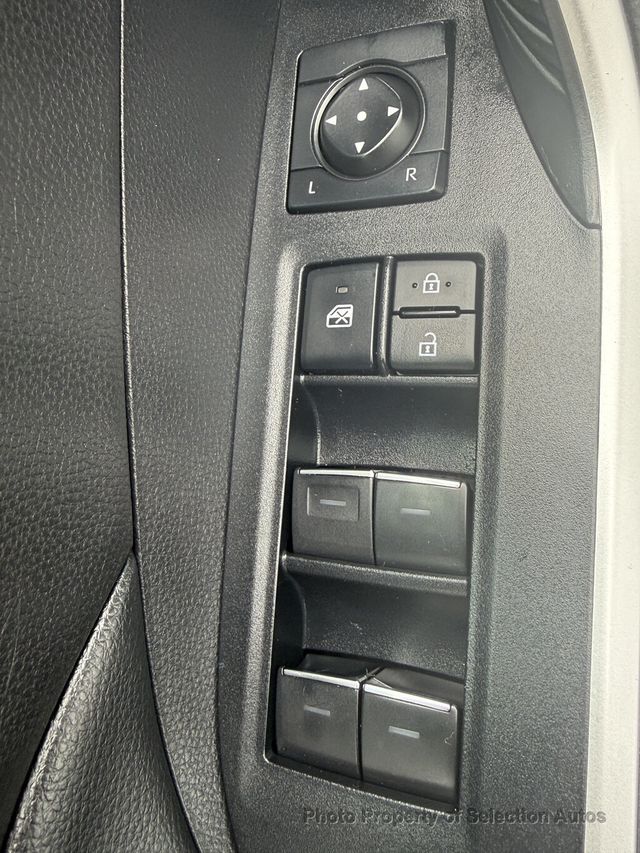 2022 Toyota RAV4 XLE AWD HYBRID W/ADAPTIVE CRUISE, MOONROOF - 23085349 - 13