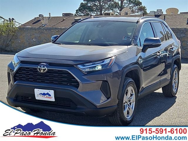 2022 Toyota RAV4 XLE FWD - 22697029 - 0