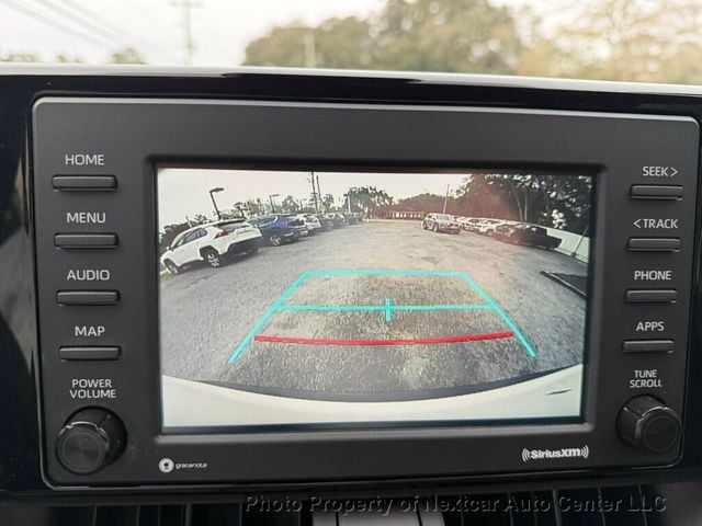 2022 Toyota RAV4 XLE FWD - 22976324 - 18