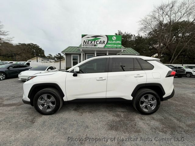2022 Toyota RAV4 XLE FWD - 22976324 - 1