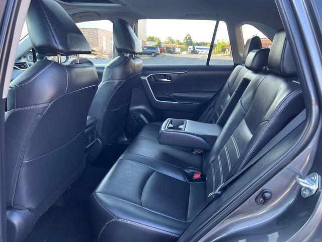 2022 Toyota RAV4 XLE Premium AWD - 23037718 - 13