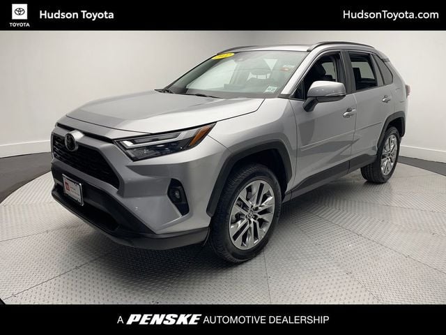 2022 Toyota RAV4 XLE Premium AWD - 22928804 - 0
