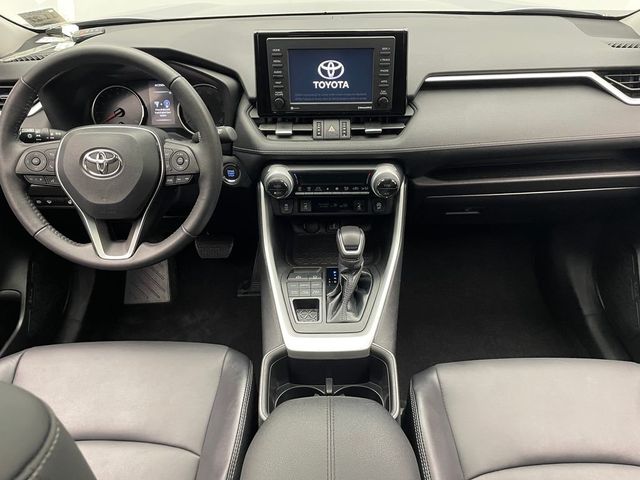 2022 Toyota RAV4 XLE Premium AWD - 22928804 - 18