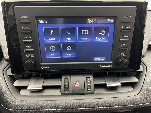 2022 Toyota RAV4 XLE Premium AWD - 22928804 - 24