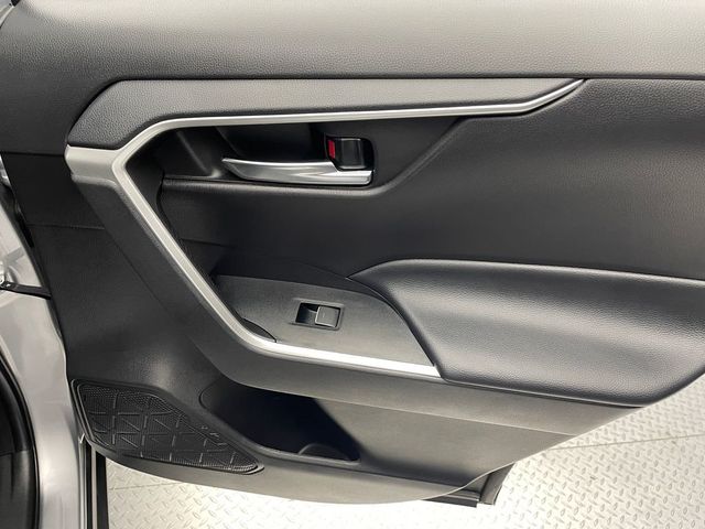 2022 Toyota RAV4 XLE Premium AWD - 22928804 - 35