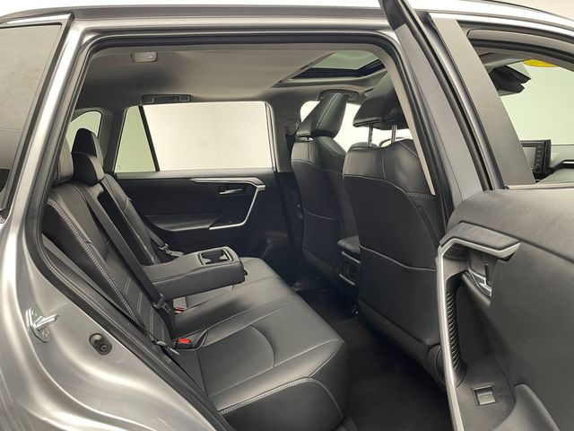 2022 Toyota RAV4 XLE Premium AWD - 22928804 - 36