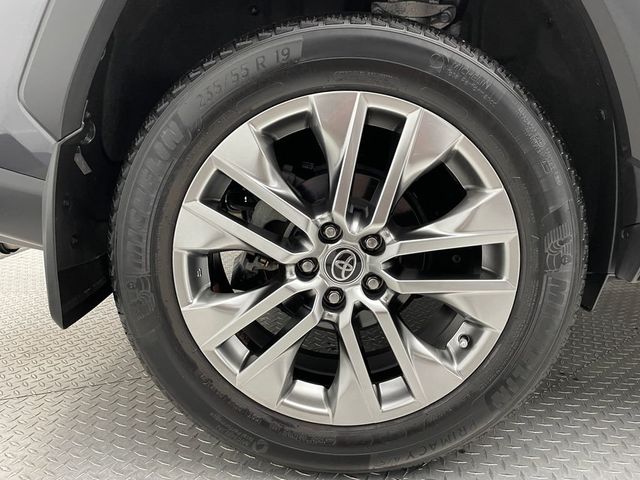 2022 Toyota RAV4 XLE Premium AWD - 22936214 - 47