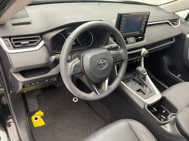 2022 Toyota RAV4 XLE Premium AWD - 22956549 - 10