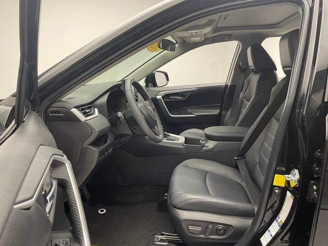 2022 Toyota RAV4 XLE Premium AWD - 22956549 - 11