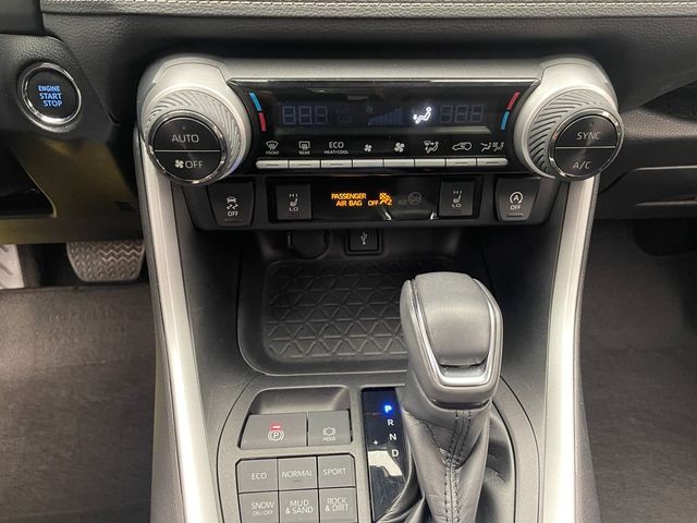 2022 Toyota RAV4 XLE Premium AWD - 22956549 - 26