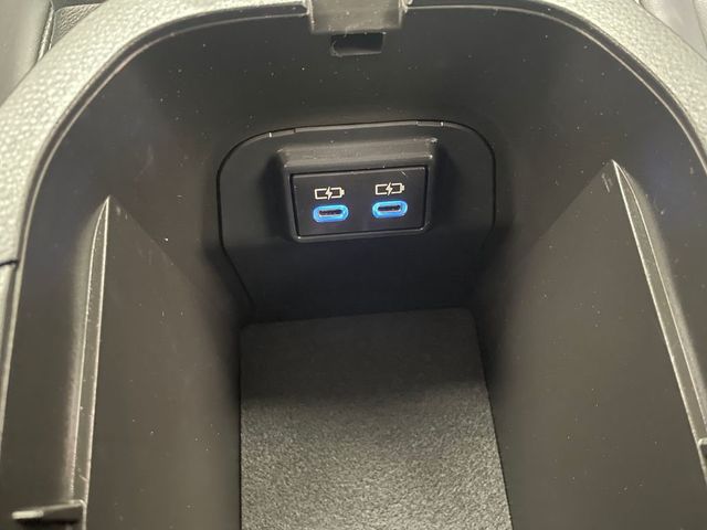 2022 Toyota RAV4 XLE Premium AWD - 22956549 - 29