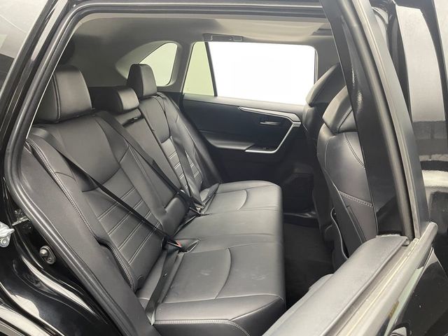 2022 Toyota RAV4 XLE Premium AWD - 22956549 - 37
