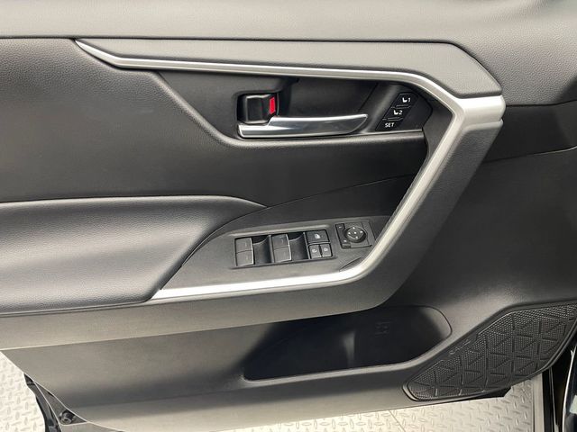 2022 Toyota RAV4 XLE Premium AWD - 22956549 - 8