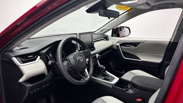 2022 Toyota RAV4 XLE Premium AWD - 23034741 - 13