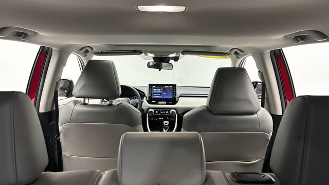 2022 Toyota RAV4 XLE Premium AWD - 23034741 - 30