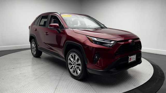 2022 Toyota RAV4 XLE Premium AWD - 23034741 - 33