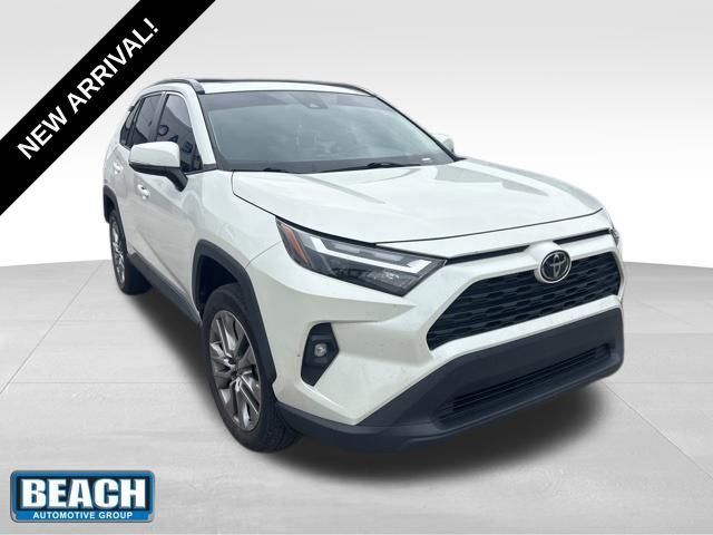 2022 Toyota RAV4 XLE Premium FWD - 23024155 | Video 1