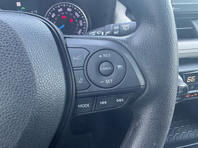 2022 Toyota RAV4 Hybrid XLE - 23044188 - 10