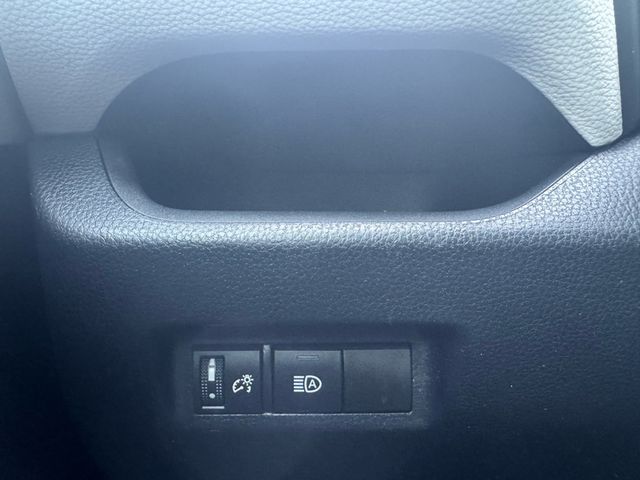 2022 Toyota RAV4 Hybrid XLE - 23044188 - 14
