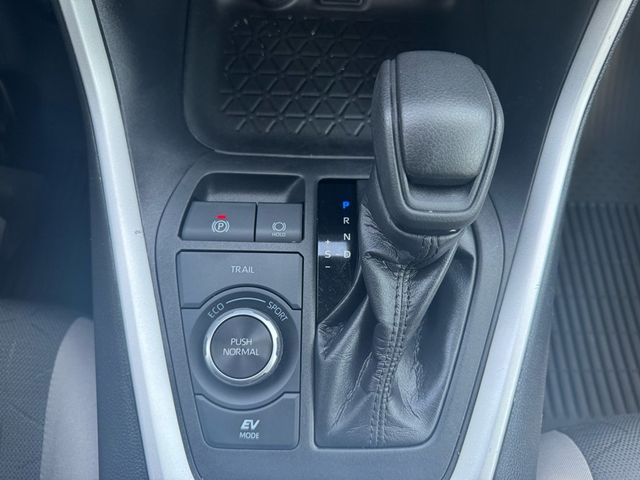 2022 Toyota RAV4 Hybrid XLE - 23044188 - 19
