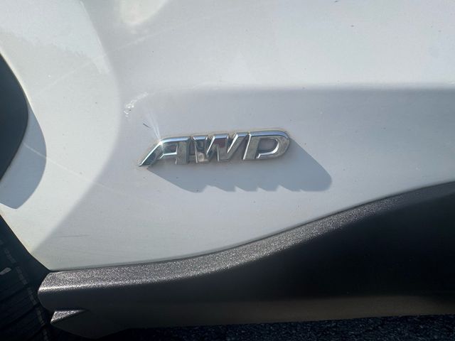 2022 Toyota RAV4 Hybrid XLE - 23044188 - 28