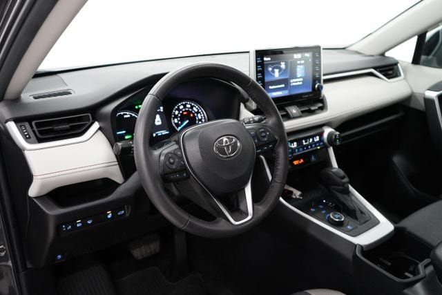 2022 Toyota RAV4 Hybrid XLE - 23080185 - 12