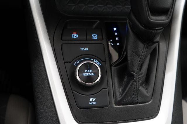 2022 Toyota RAV4 Hybrid XLE - 23080185 - 30