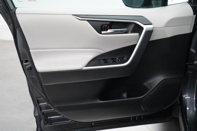 2022 Toyota RAV4 Hybrid XLE - 23080185 - 8