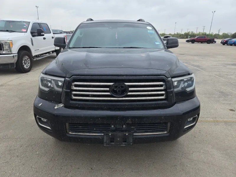 2022 Toyota Sequoia NIGHT SHADE PAK! CAPTIN CHAIRS! TEXAS OWNED! NO RUST NO RUST!  - 22954168 - 4