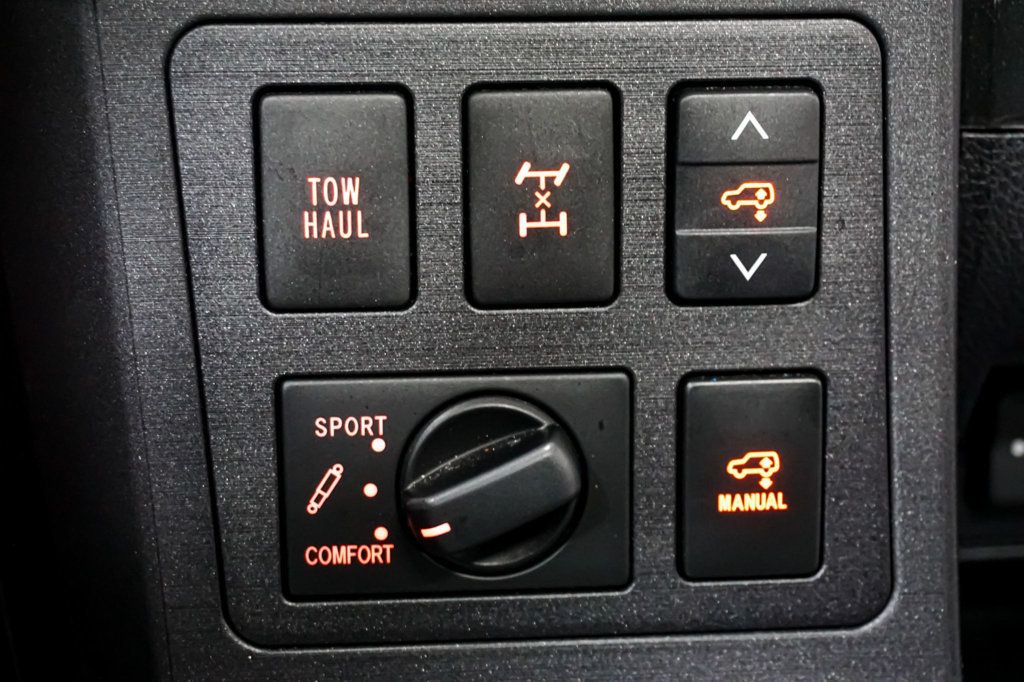 2022 Toyota Sequoia *Sequoia Platinum* *4x4* *Only 65k Milles* - 23068123 - 19