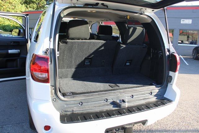2022 Toyota Sequoia TRD Sport 4WD - 22898308 - 28