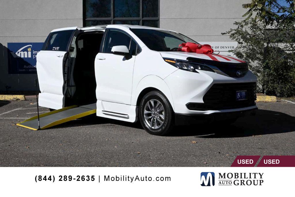 2022 Toyota Sienna LE AWD 8-Passenger - 22940397 | Video 1