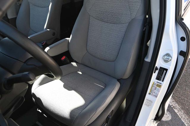 2022 Toyota Sienna LE AWD 8-Passenger - 22940397 - 13