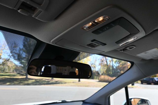 2022 Toyota Sienna LE AWD 8-Passenger - 22940397 - 28