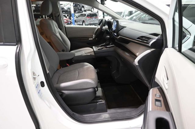 2022 Toyota Sienna LE AWD 8-Passenger - 23049424 - 14