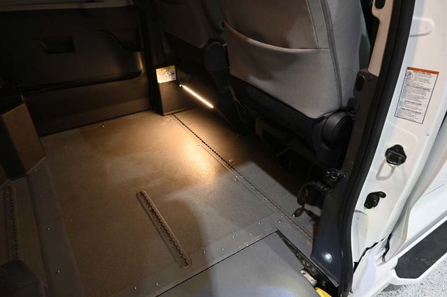 2022 Toyota Sienna LE AWD 8-Passenger - 23049424 - 18