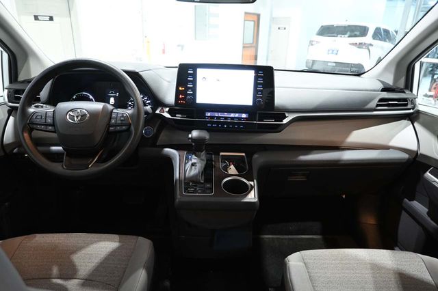 2022 Toyota Sienna LE AWD 8-Passenger - 23049424 - 21