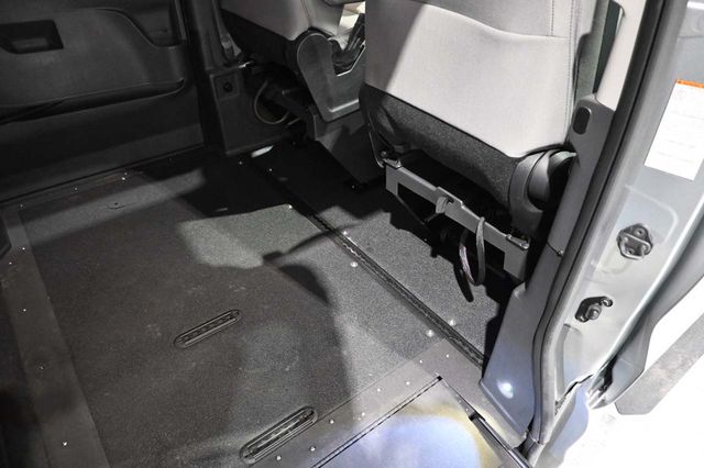 2022 Toyota Sienna LE AWD 8-Passenger - 23097362 - 18