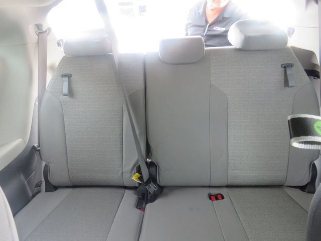 2022 Toyota Sienna LE AWD 8-Passenger (Clear Title) - 22882887 - 11