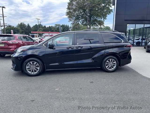 2022 Toyota Sienna LE FWD 8-Passenger - 22574077 - 1