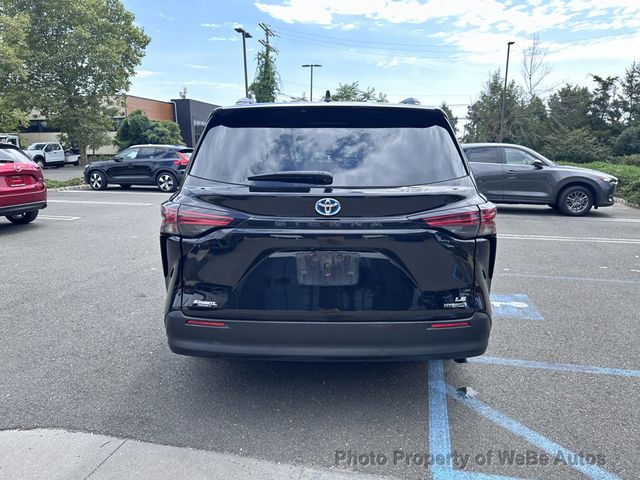 2022 Toyota Sienna LE FWD 8-Passenger - 22574077 - 3