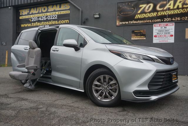 2022 Toyota Sienna LE FWD 8-Passenger HANDICAP EQUIPMENT  - 23059312 - 11