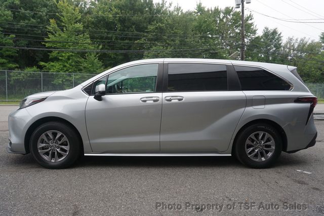2022 Toyota Sienna LE FWD 8-Passenger HANDICAP EQUIPMENT  - 23059312 - 14