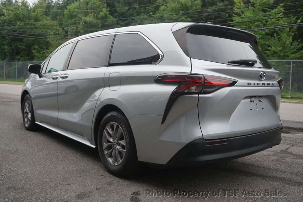 2022 Toyota Sienna LE FWD 8-Passenger HANDICAP EQUIPMENT  - 23059312 - 15