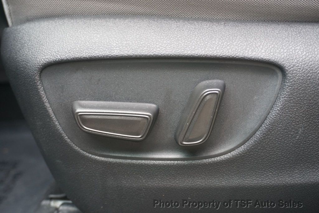 2022 Toyota Sienna LE FWD 8-Passenger HANDICAP EQUIPMENT  - 23059312 - 49