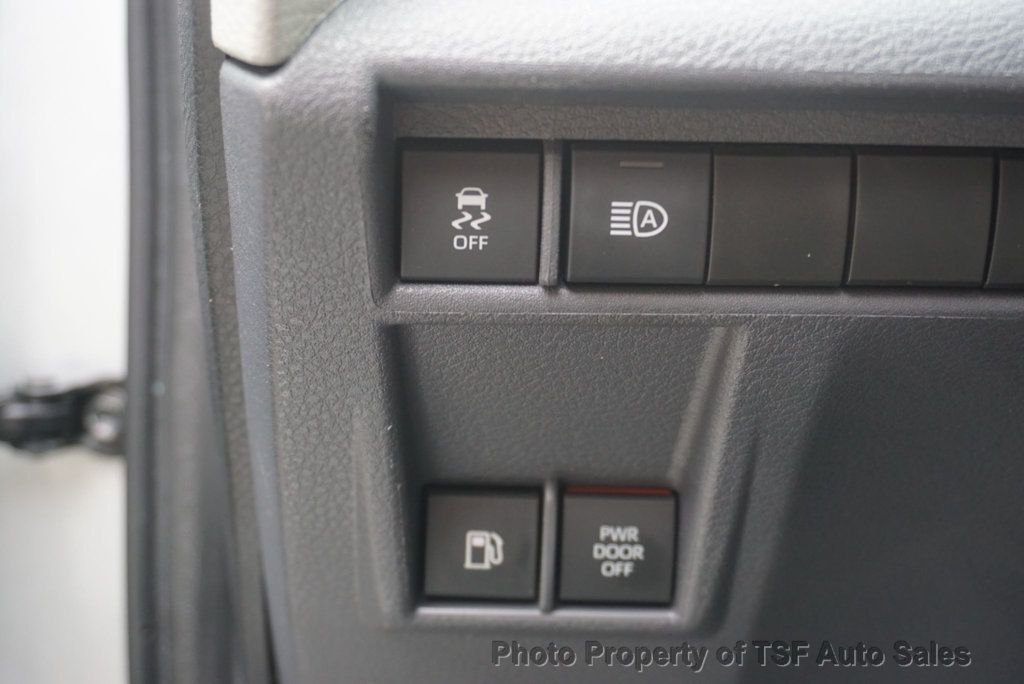 2022 Toyota Sienna LE FWD 8-Passenger HANDICAP EQUIPMENT  - 23059312 - 50