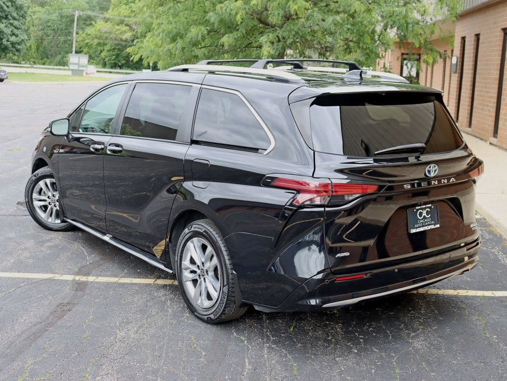 2022 Toyota Sienna Limited AWD 7-Passenger - 23039492 - 10