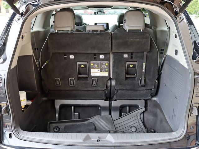 2022 Toyota Sienna Limited AWD 7-Passenger - 23039492 - 32