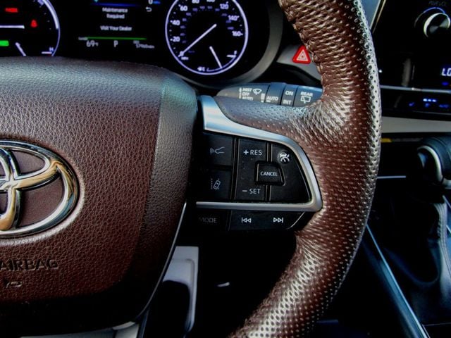 2022 Toyota Sienna Platinum AWD 7-Passenger - 22933551 - 23